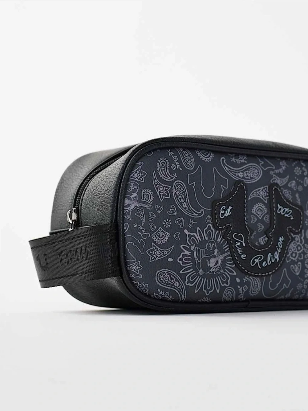 New Authentic True Religion Mens Toiletry Bag Travel Paisley Bandanna Black